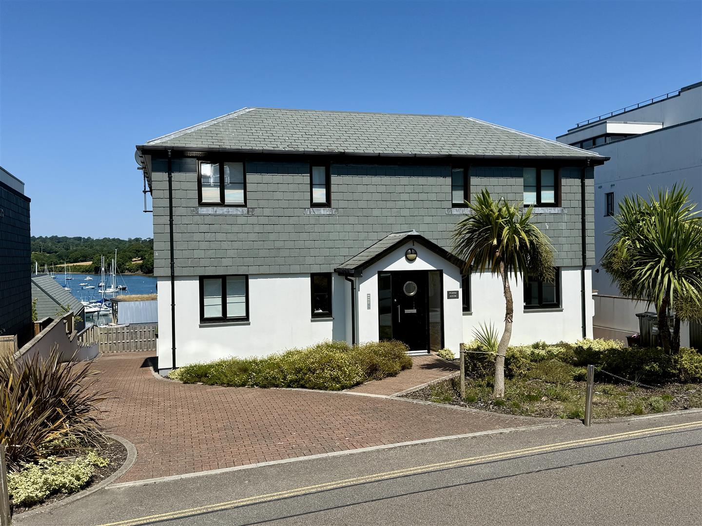 Puffin House, North Parade, Falmouth